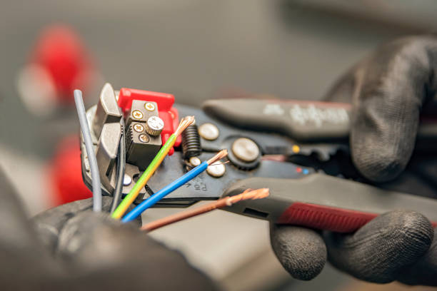 Best Local Electrician Companies  in Owasso, OK
